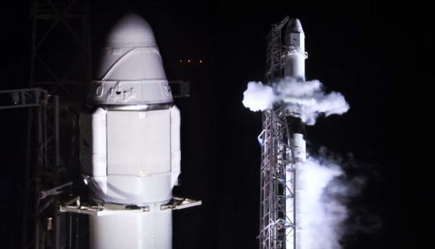 SpaceX запустила на орбіту космічну вантажівку Cargo Dragon