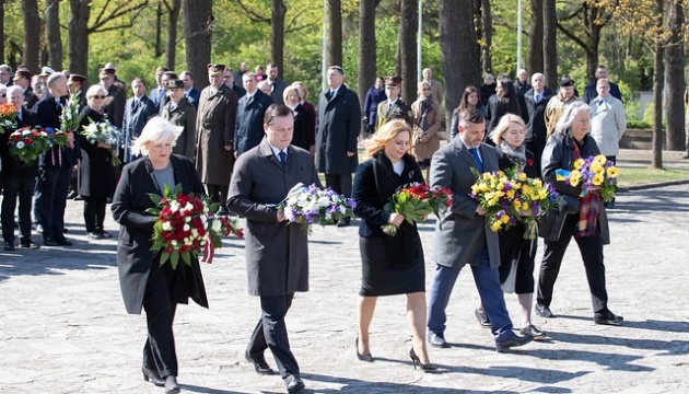 У Латвії вшанували пам’ять жертв Другої світової війни