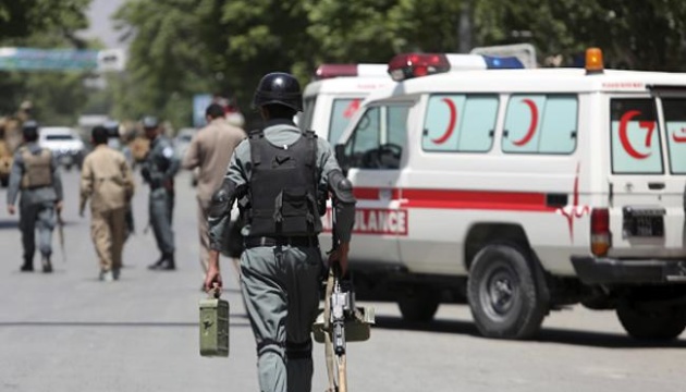 Подвійний теракт в Афганістані: 17 загиблих, десятки поранених