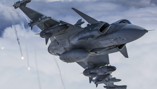 Прем'єр Швеції про передачу Україні винищувачів Gripen - потрібні для власної оборони