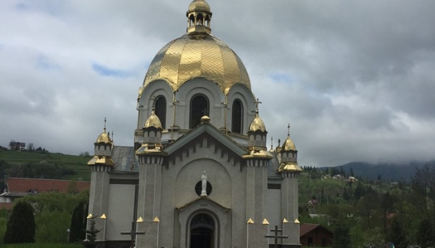 УГКЦ вивчає ситуацію щодо знищення цінних розписів у храмі на Львівщині