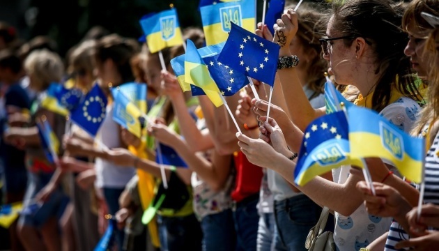Ucranianos celebran hoy el Día de Europa