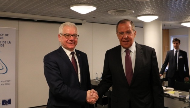 Polish, Russian foreign ministers in Helsinki discuss Ukraine and Kaczynski’s plane