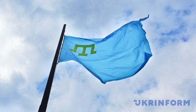 Джемілєв узяв участь у піднятті кримськотатарського прапора в Едмонтоні