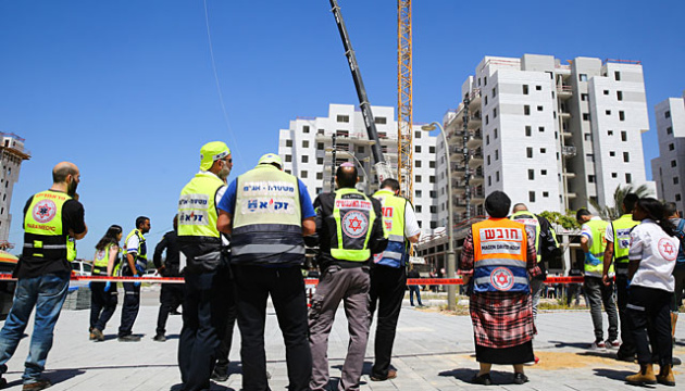 Підйомний кран в Ізраїлі вбив чотирьох будівельників