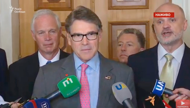 USA freuen sich auf Zusammenarbeit mit neuem Präsidenten - Perry