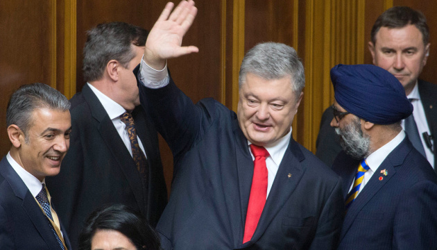 Poroschenko verdiente in diesem Jahr 16 Mio. UAH