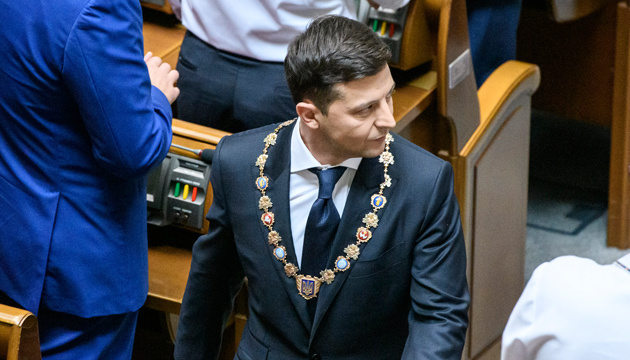 Zelensky signs his first decree