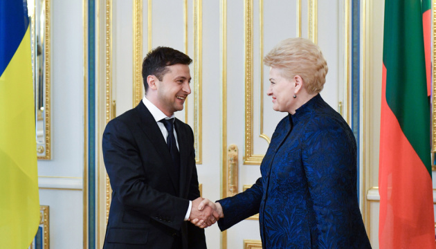 Lithuanian president calls on Zelensky to 