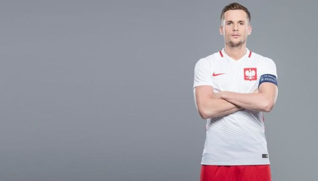 Захисник “Динамо” Кендзьора отримав виклик до збірної Польщі з футболу