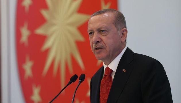 Erdogan: Turkey to defend Crimean Tatars under any circumstances