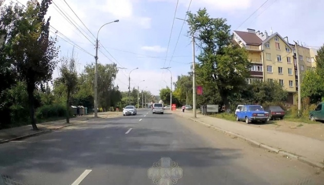 На ремонт найдовшої вулиці Чернівців просять 200 мільйонів