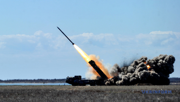 Ukraine tests Vilkha-M and Vilkha-R missiles