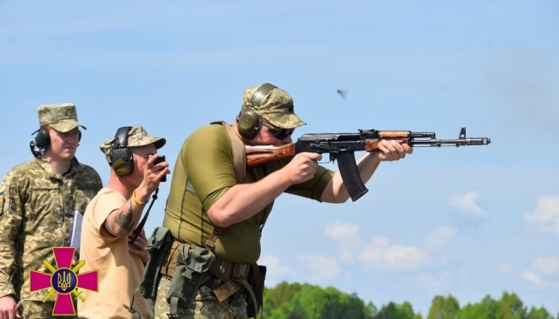 У Сухопутних військах ЗСУ визначили кращих зі швидкісної стрільби