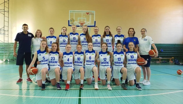 Баскетбол: жіноча збірна України U-16 розпочинає підготовку до чемпіонату Європи