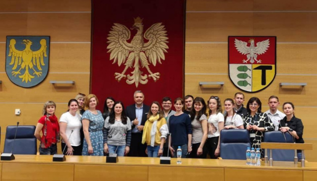 Молоді активісти Донеччини набували в Польщі досвіду місцевого самоврядування