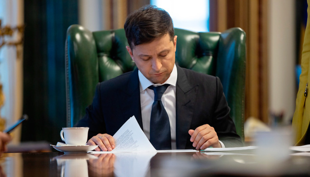 Zelensky tables in parliament motions to dismiss Klimkin, Poltorak, Hrytsak