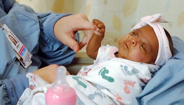 Всього 245 грамів: у США вижила найменша новонароджена дитина у світі
