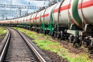 Україна імпортує необхідні обсяги пального - Президент