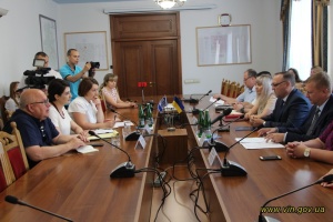 На Вінниччині представникам Світового банку показали, як за кошти фундації будується кардіоцентр