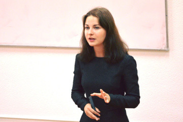 Україна належить до країн, найбільше уражених інформаційними маніпуляціями – представниця Facebook