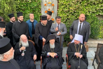 Епифаний в Стамбуле встретился с предстоятелем Элладской церкви