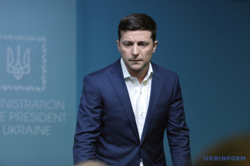 Зеленский задекларировал 4,8 миллиона роялти от