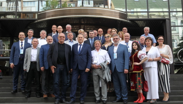 Cámaras de Comercio de 13 países constituyen una asociación empresarial con sede en Kyiv