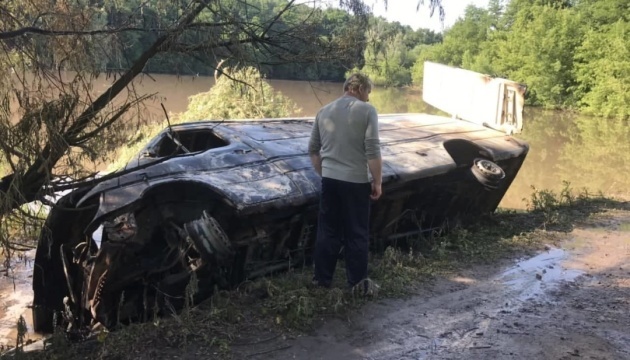 Забруднення річки Рось: поліція розповіла, як винні у ДТП 