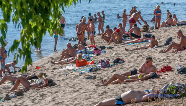 У Києві завершується пляжний сезон