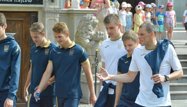 Лунін приєднався до збірної України U-20 у Гданську перед матчем з Італією