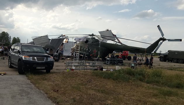Серіал “Чорнобиль” тиждень знімали на аеродромі Міноборони