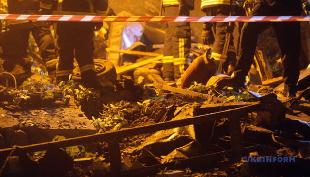 Поліція назвала ймовірні причини вибуху в центрі Києва