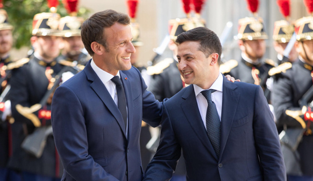 Zelensky thanks Macron for willingness to help with COVID-19 vaccine