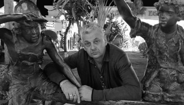 Помер журналіст Комаров, якого жорстоко побили у Черкасах