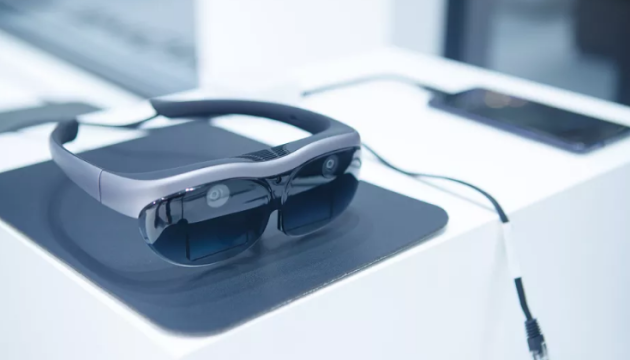Vivo представила прототип окулярів з доповненою реальністю