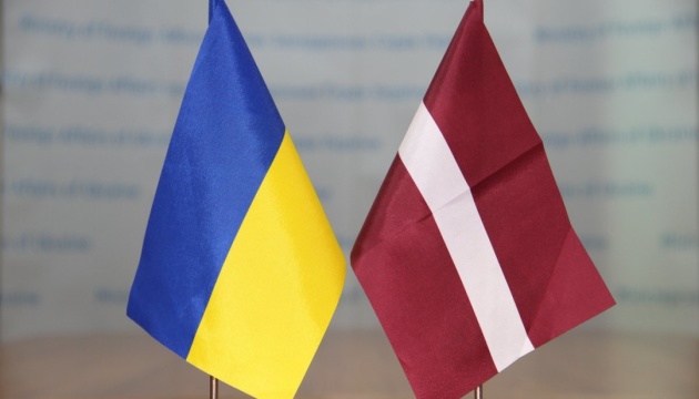 Діаспорян Латвії запрошують на публічну дискусію “Війна в Україні очима латишів”