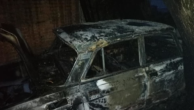 На Чернігівщині спалили машину активісту 