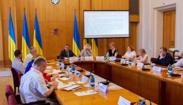 Статус закордонного українця отримали 200 іноземців