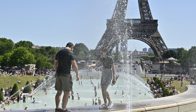 У Франції фіксують рекордну спеку — до 43°C