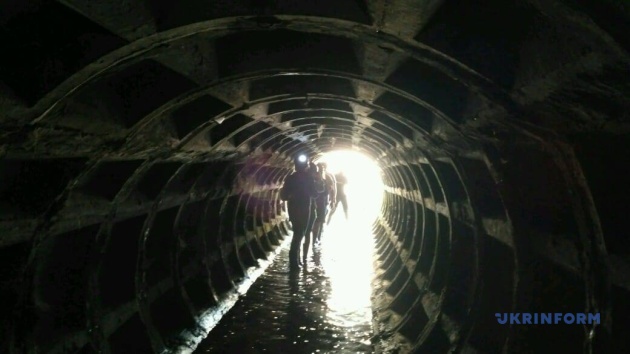 Тунель у центрі міста: в Чернівцях функціонує екстремальний туристичний маршрут