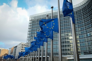 Kuleba y Borrell: La UE ha enviado una fuerte señal de que los ucranianos pertenecen a la familia europea