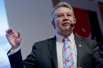 Норвезькому ексміністру дали 5 років за сексуальне насильство над біженцями