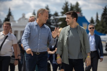 Зеленський поговорив із Туском про неповернення Росії у G7