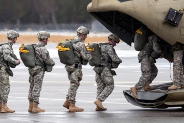 Українець командує взводом армії США