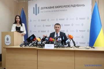 Справа бронежилетів: Труба каже, що поки не підозрює жодного з посадовців МОУ