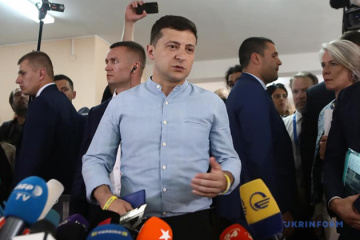 Zelensky's party gets mandate for reforms in Ukraine - Politico