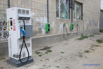 В Одесі з'явилася можливість швидко зарядити будь-який електрокар