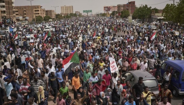У Судані під час розгону мітингу загинули семеро людей