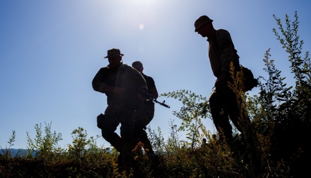 Russian-led forces launch 19 attacks on Ukrainian troops in Donbas